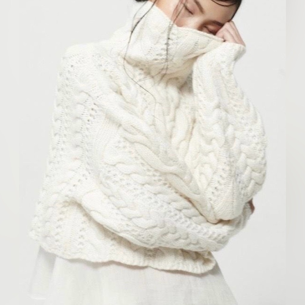 Inis Crafts 100% Merino Wool Cable Knit Chunky Turtleneck Sweater, Size M